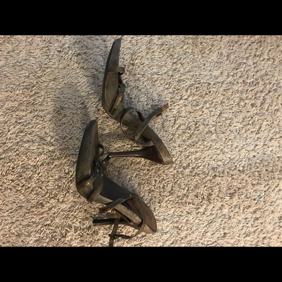 Shoes - Picture 1 of 2